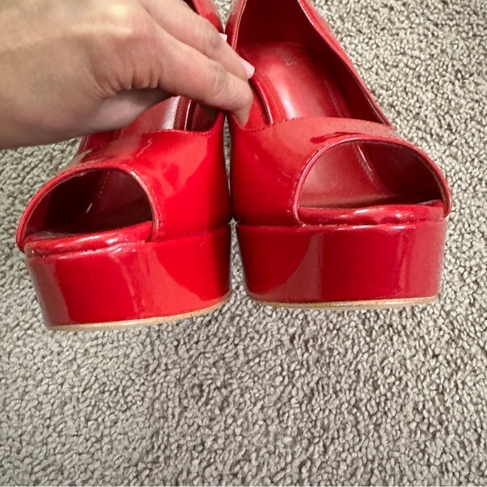 Guess Women’s Cacei Peep Toe Platform Pumps Stiletto Heels in Bright Red sz 10M - Picture 12 of 15